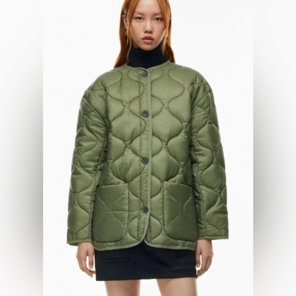 Babaton Aritzia Oversized Quilted Evergreen Lightweight Jacket
